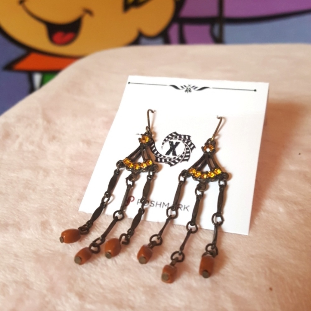 Victorian Inspired Dangling Earrings Bronze